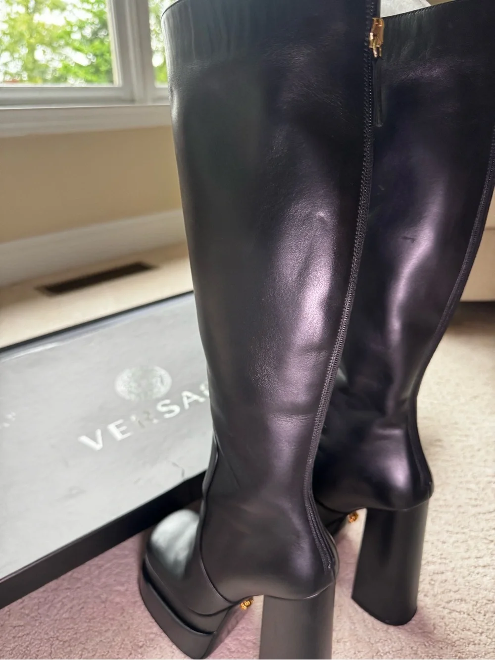 Versace streamlined fit
